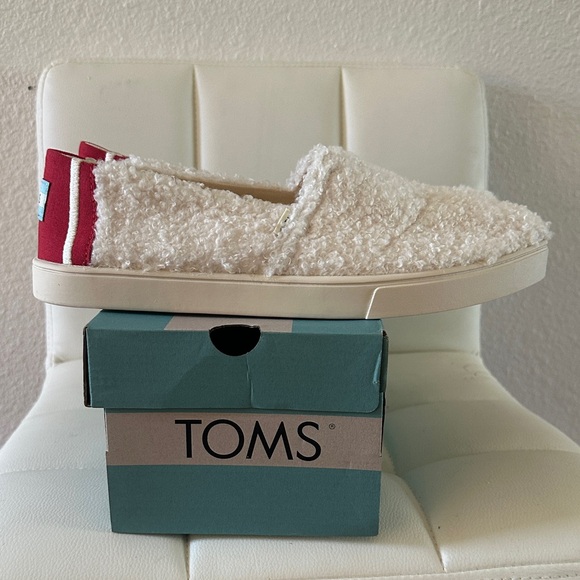 TOMS Cream and Red Fuzzy Slip-On Shoes - Picture 1 of 9